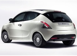 Lancia  YPSILON  1.3 MJT 95CV START%STOP GOLD 5P