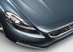 VOLVO  V40  D2 Momentum (Diesel)